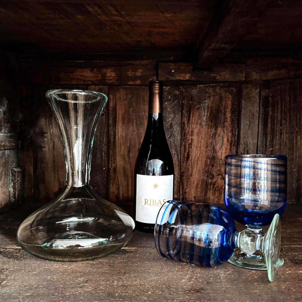 Decantador de vino y copas de vidrio de mallorca Ribas