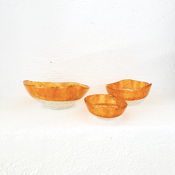 bowls in orange color set